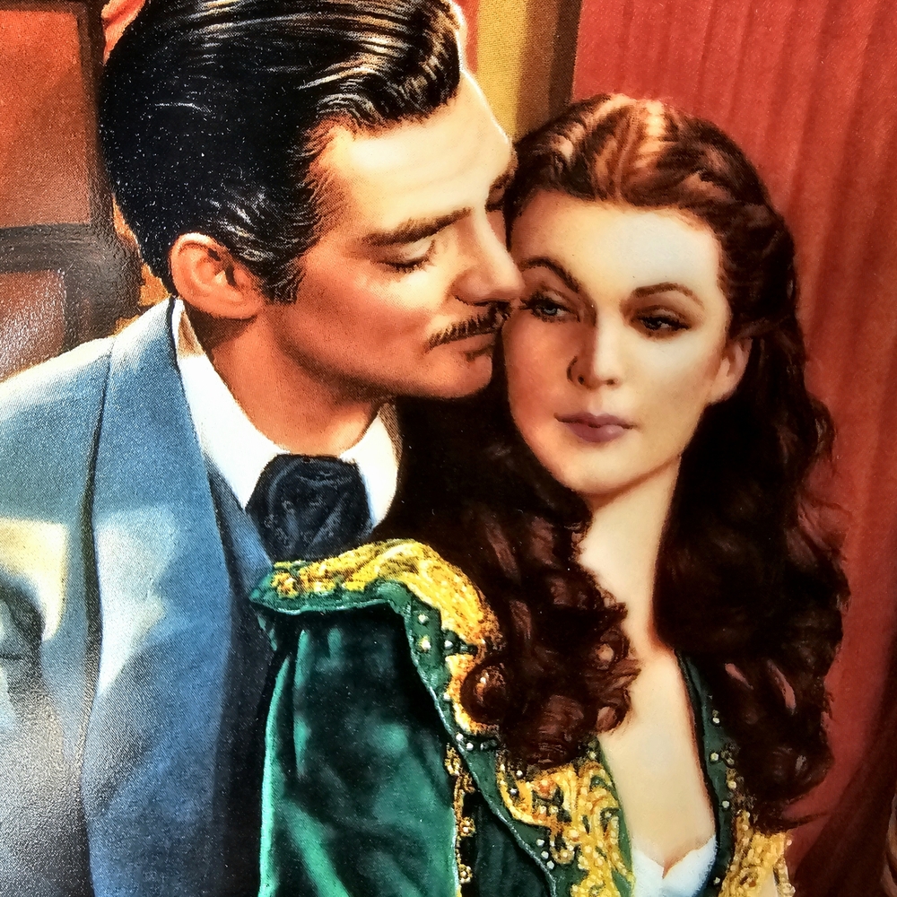 SCARLETT O'HARA COLLECTION "DREAMS OF ASHLEY" COLLECTABLE PORCELAIN PLATE.